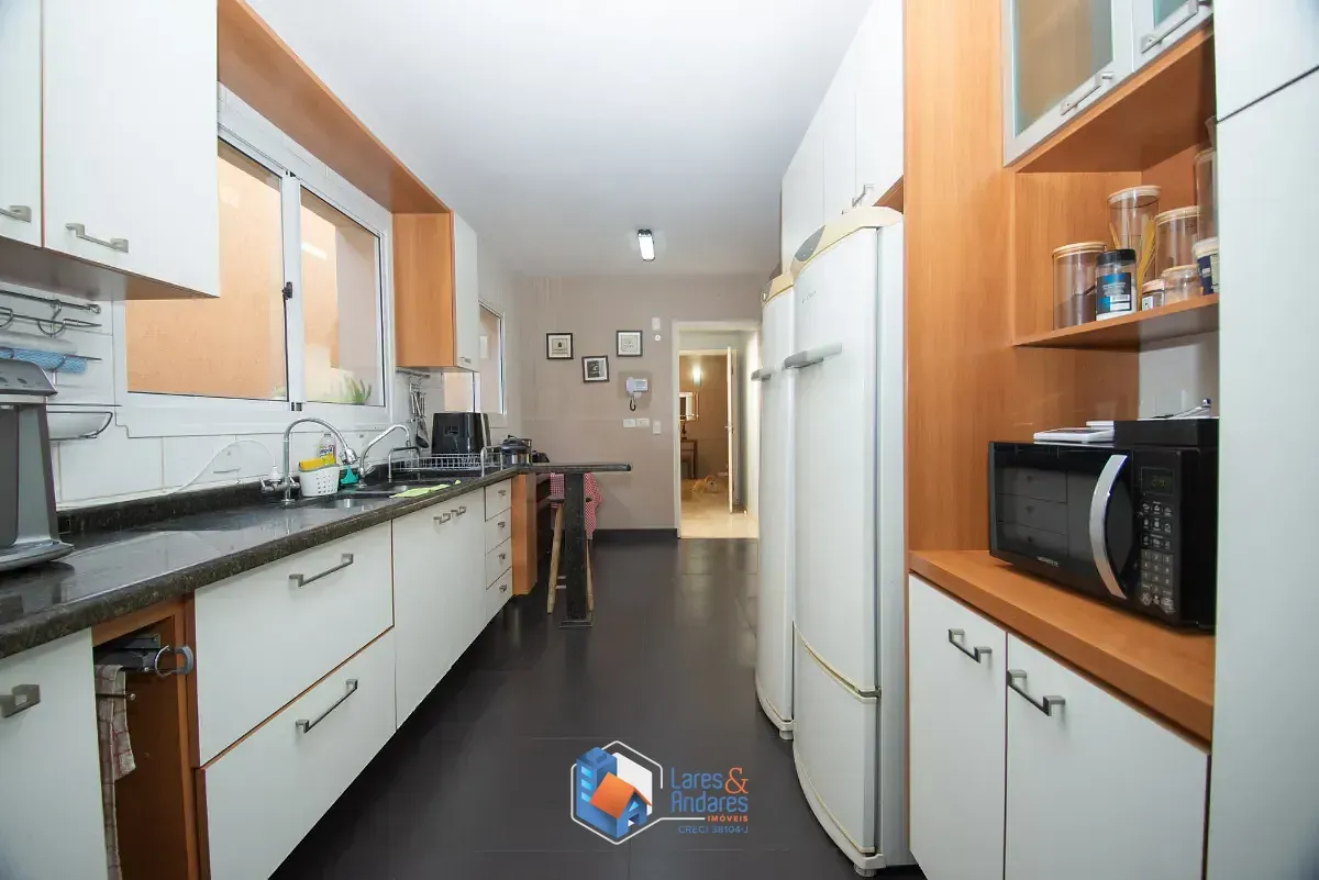 Imagem Casa para venda em Cidade Monções com 4 quartos, sendo 1 suíte, 337m²