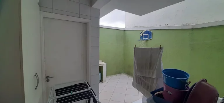 Imagem EXCELENTE SOBRADO NA VILA SÔNIA - 3 SUITES, SALA AMPLA, COZINHA GRANDE E DEPENDÊNCIAS DE EMPREGADA.