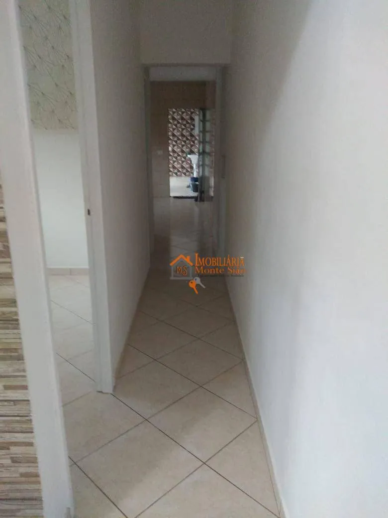 Imagem Casa com 3 dormitórios à venda, 140 m² por R$ 380.000,00 - Jardim Fortaleza - Guarulhos/SP
