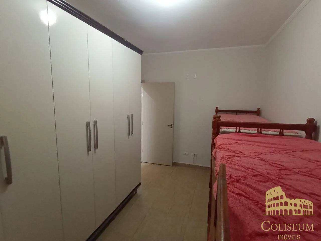 Imagem Apartamento com 1 dormitório para alugar, 32 m² por R$ 2.300,00/mês - Boqueirão - Praia Grande/SP