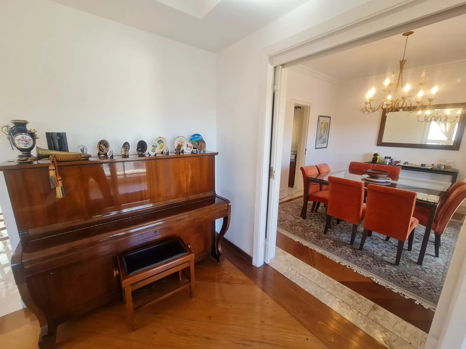 Imagem Casa em condomínio à venda no Alphaville 1 com 4 suítes, 665m².