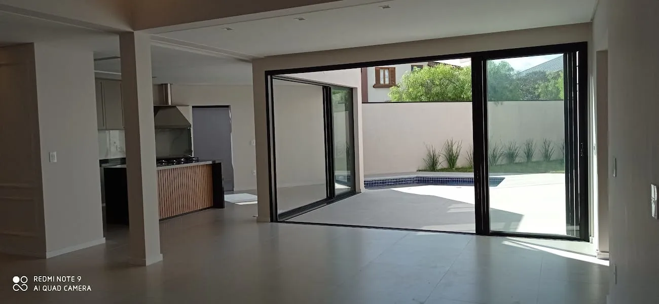 Imagem Casa à venda e locação 4 Quartos, 2 Suites, 2 Vagas, 300M², Caminho Novo, Tremembé - SP | Campos do Conde 1