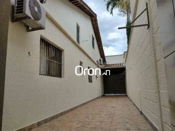 Imagem Sobrado à venda, 167 m² por R$ 550.000,00 - Sítios Santa Luzia - Aparecida de Goiânia/GO