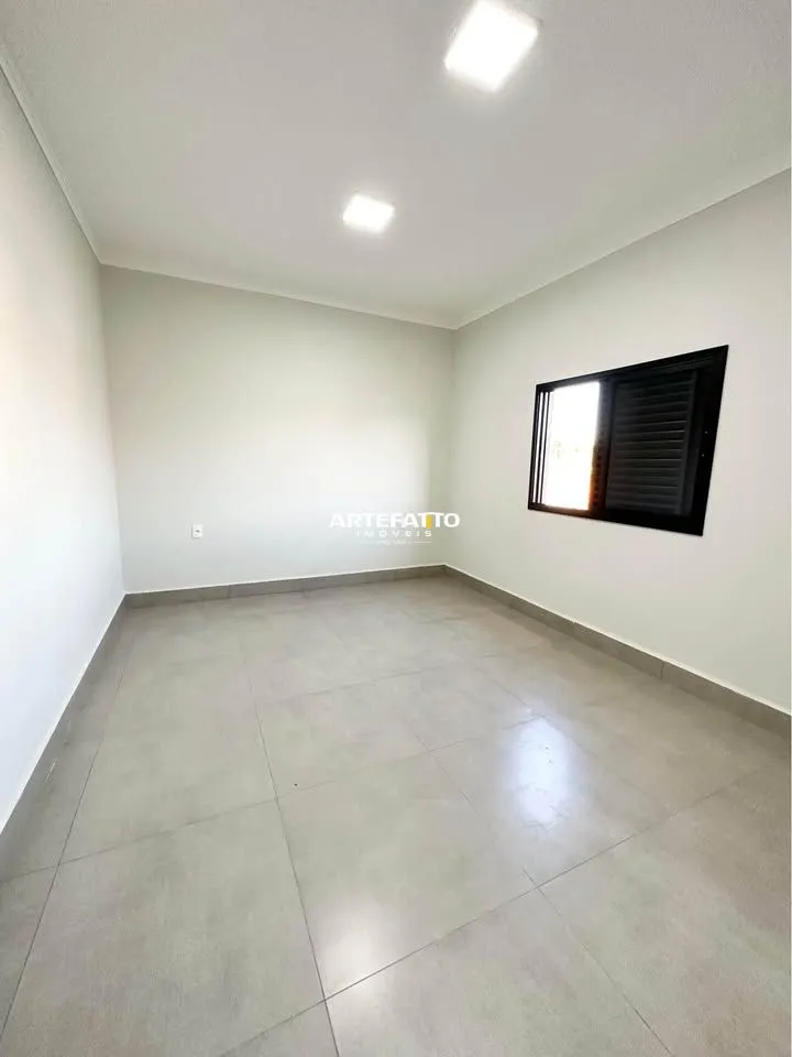 Imagem Casa à venda em Franca, Jardim Três Colinas, com 3 quartos, 147m2