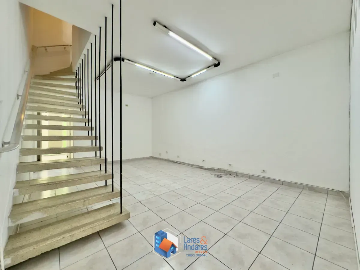 Foto do imóvel Casa comercial para venda em Chácara Santo Antônio (Zona Sul), 118m² em Rua Verbo Divino