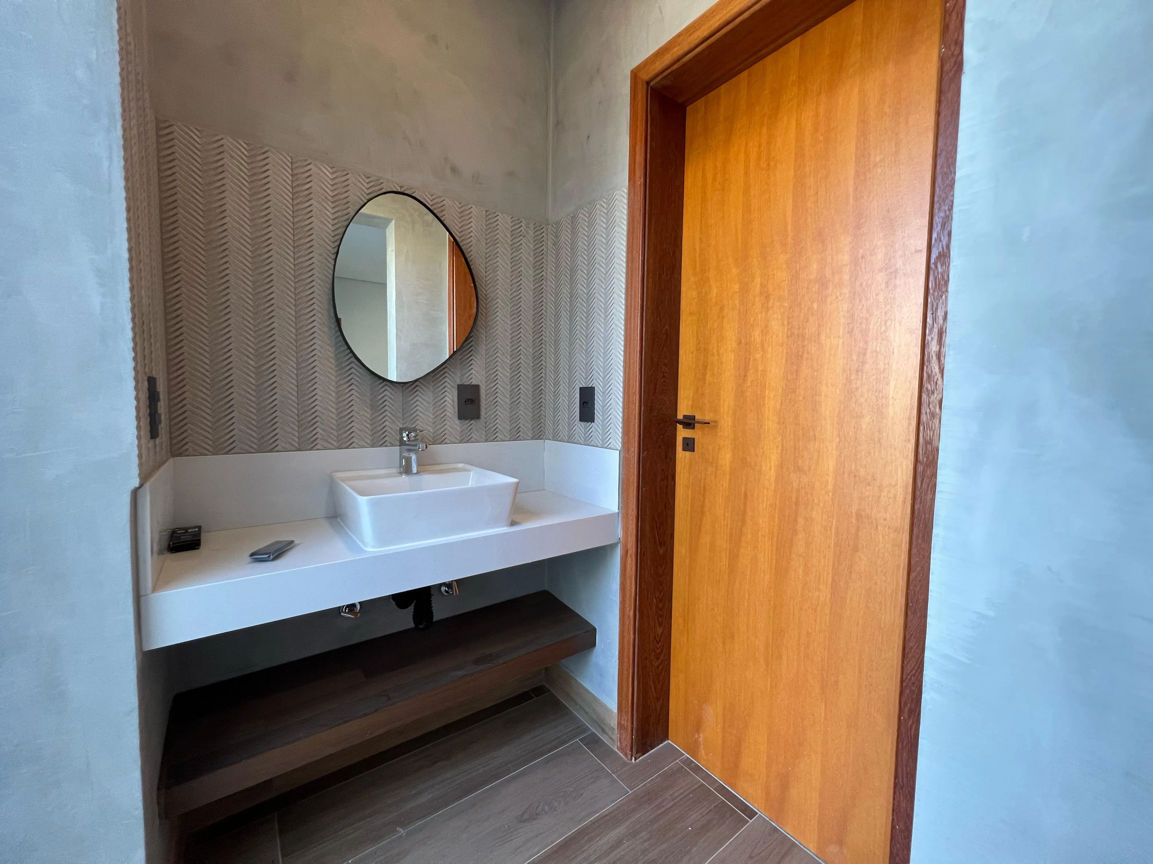 Imagem Exclusiva Casa Térrea com 4 Suítes e Piscina no Alphaville Nova Esplanada 3