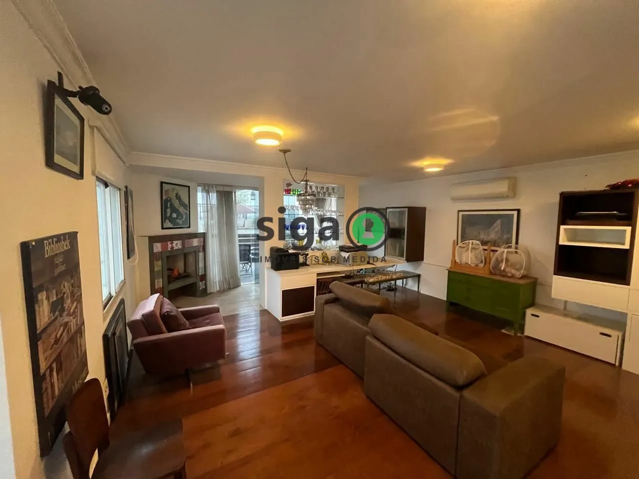 Foto do imóvel Cobertura á Venda em Campo Belo- 300m², 4 quartos, 3 vagas