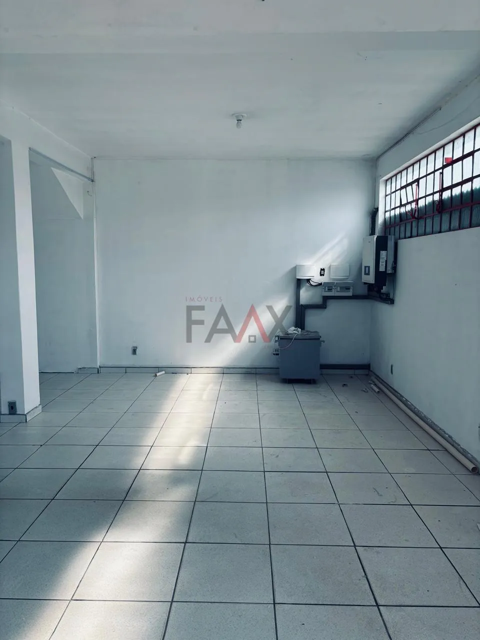 Imagem Sala Comercial com 115m de área para locação na Primavera em Guarapuava