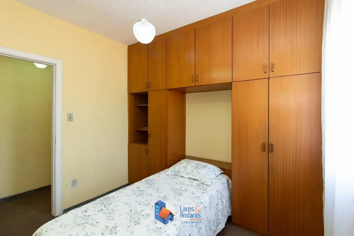 Imagem Sobrado para venda em Planalto Paulista com 3 quartos, sendo 1 suíte, 154m²