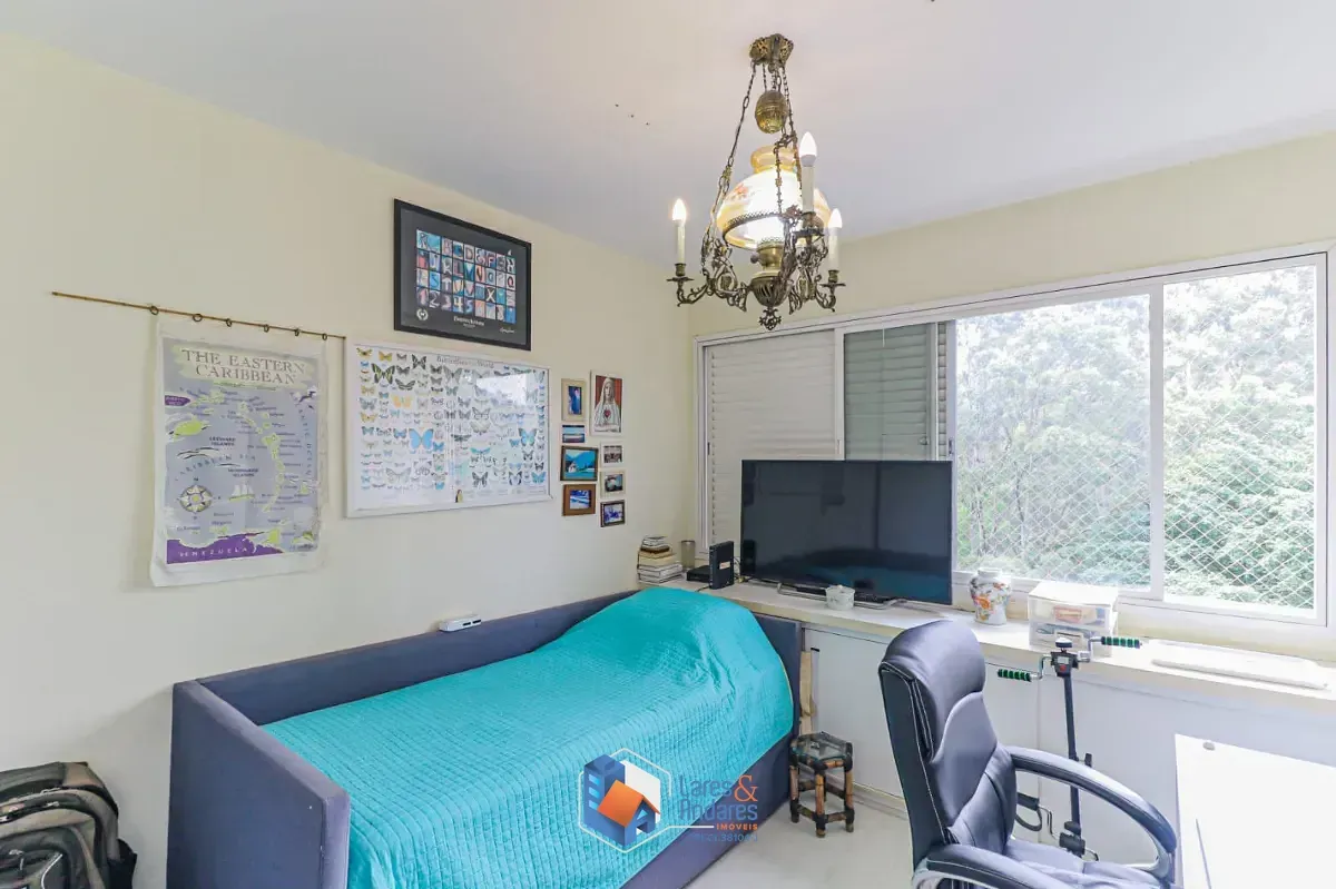 Imagem Apartamento para venda em Vila Suzana com 4 quartos, sendo 1 suíte, 185m²