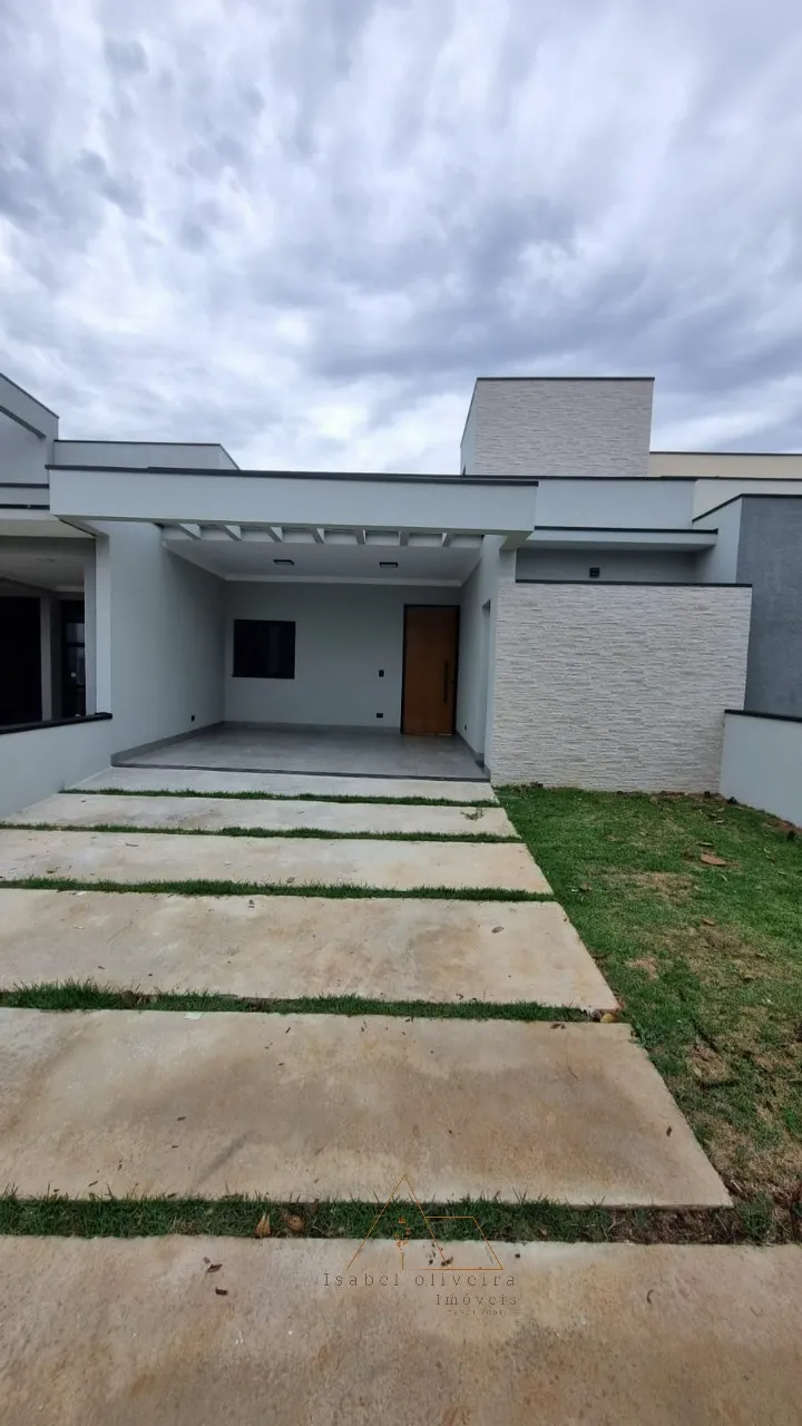 Foto do imóvel Oportunidade imperdível! Casa em condomínio à venda em Salto-SP, Village Moutonnée. 3 quartos, 1 suíte, 1 sala, 2 banheiros, 2 vagas, 104m².