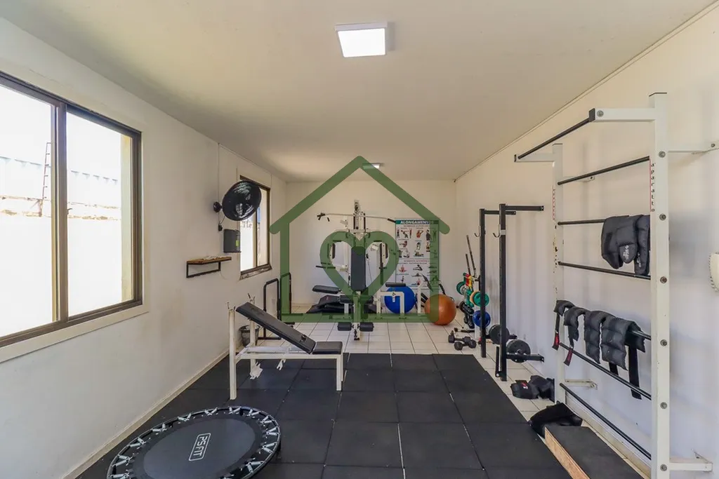 Imagem Apartamento de 2 dormitórios, com churrasqueira, 64m², térreo, box escriturado, condomínio com i...