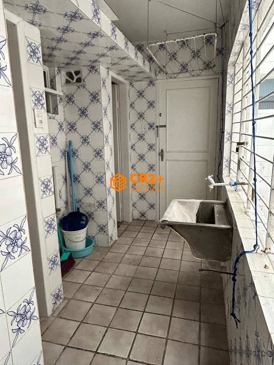 Imagem Vendo apartamento á 60 metros do Mar em Boa Viagem, com vista definitiva do Mar