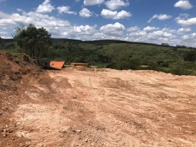Imagem Terreno em Condomínio de Luxo - Venda/Locação em Jardim América, Sorocaba-SP 1.075,00 m² de Área