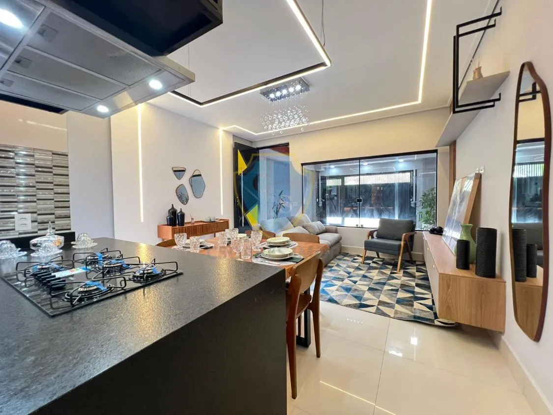 Imagem CASA 3 DORMS COM 2 SUITES