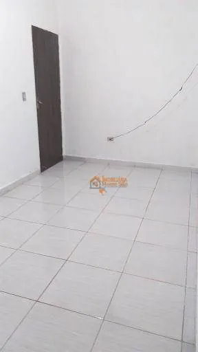 Imagem Sobrado com 3 dormitórios à venda, 150 m² por R$ 320.000,00 - Jardim Okuyama - Guarulhos/SP