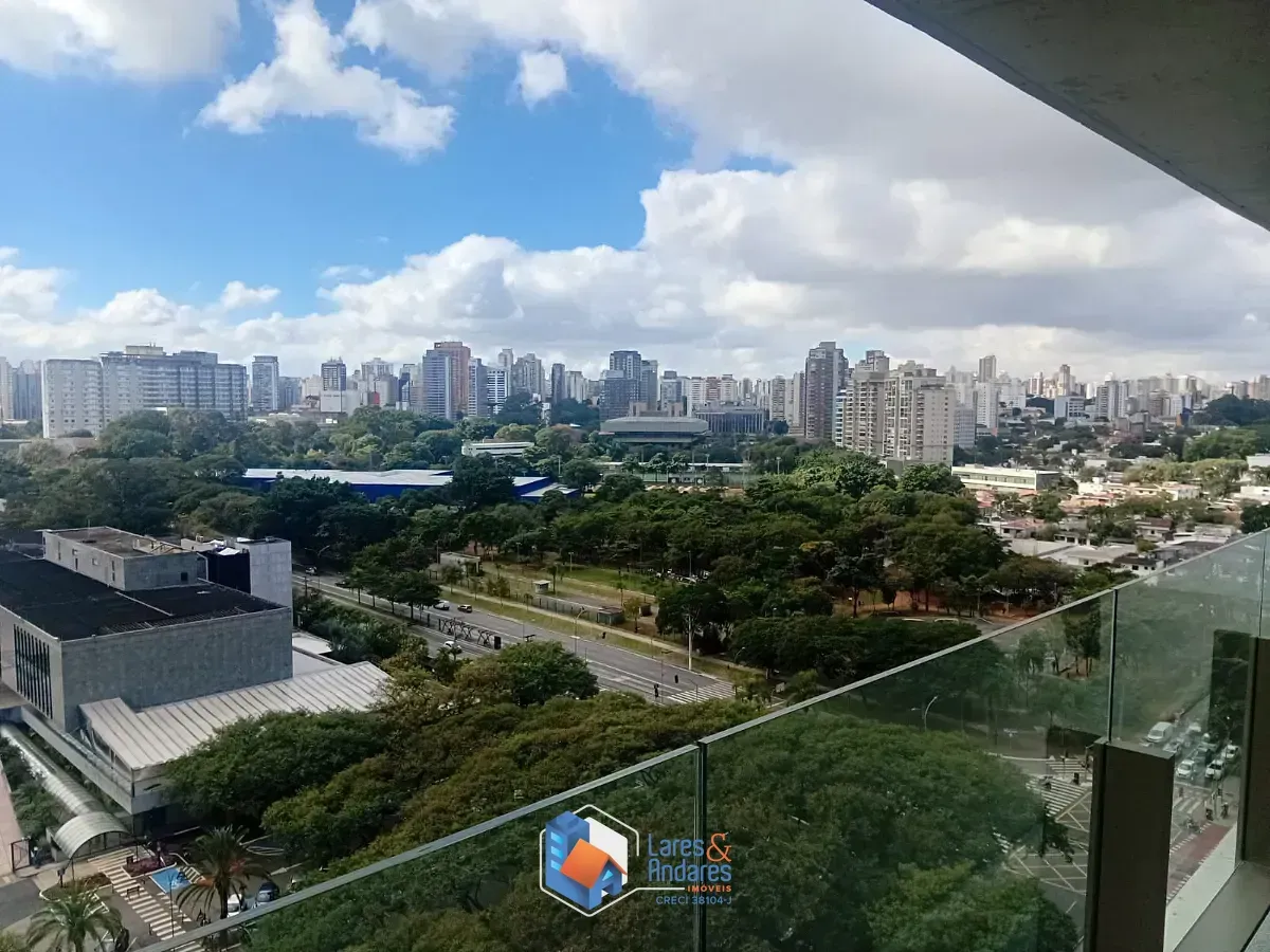 Imagem Apartamento para venda em Ibirapuera com 3 quartos, sendo 3 suítes, 240m²