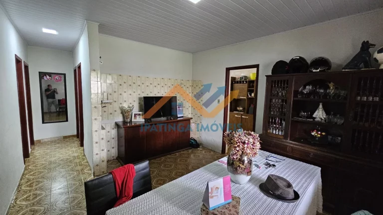 Imagem Casa à Venda em Imbaúbas, Ipatinga: 3 Dormitórios por R$780k