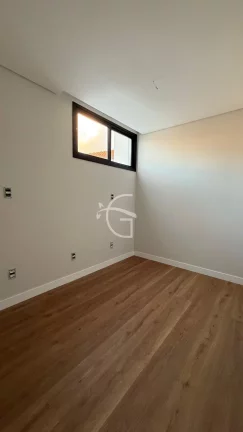 Imagem Linda Casa Residencial à Venda no Saguaçu, Joinville!
