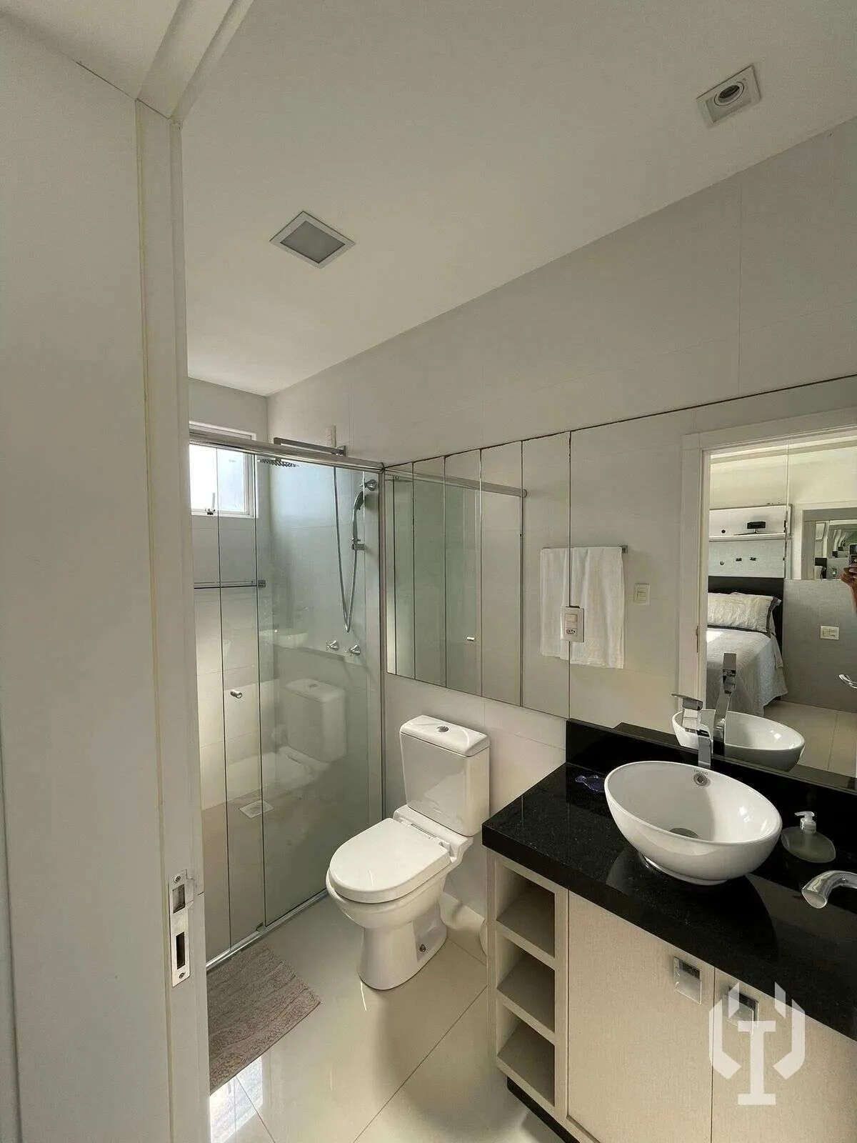 Imagem Apartamento à venda, com 4 suítes, pronto e mobiliado em 100x