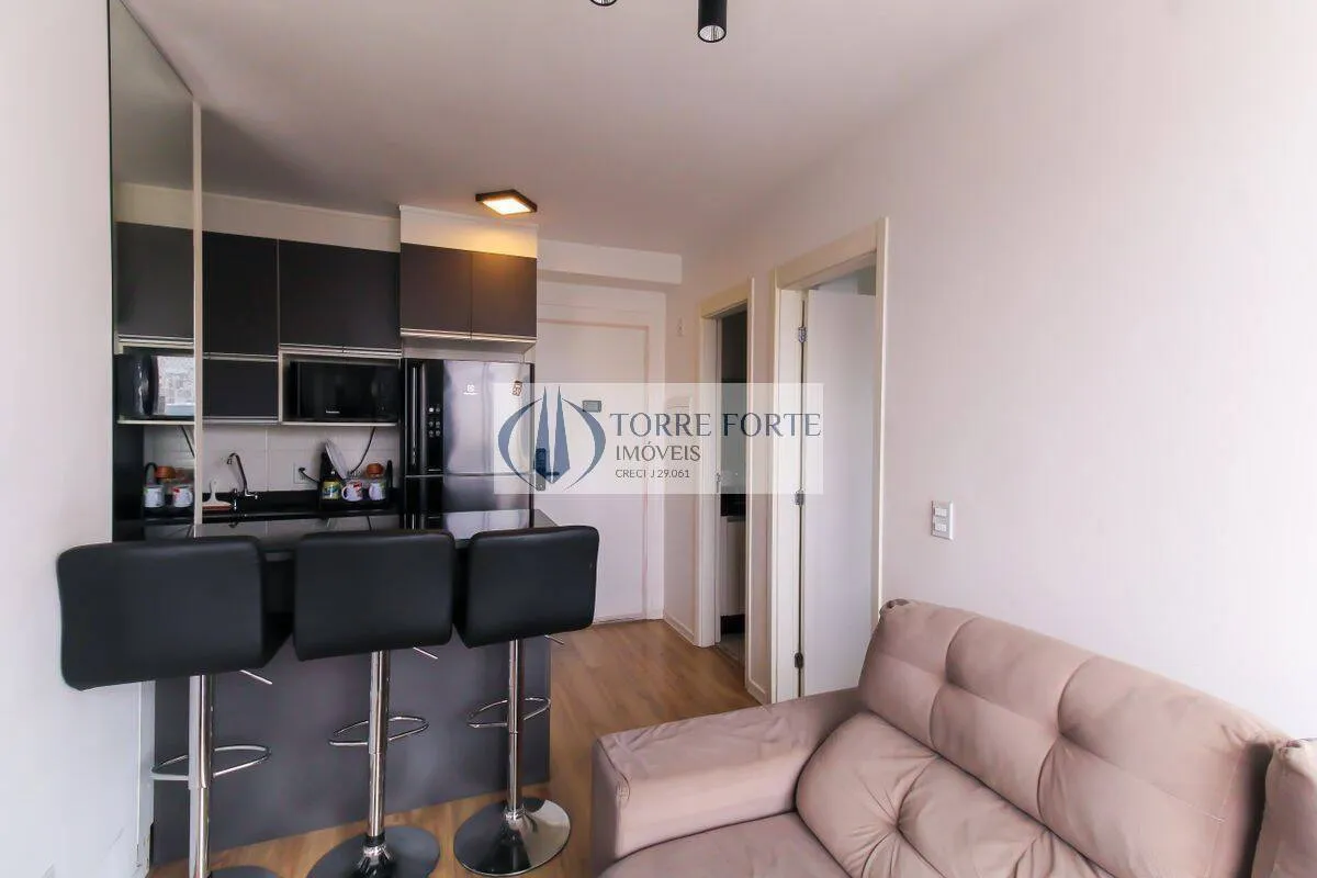 Imagem Lindo Apartamento com 2 Dormitórios, com Planejados Próximo do Metrô Brás