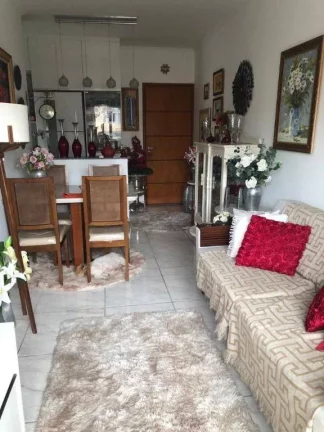 Imagem Apartamento com 2 dormitórios à venda, 60 m² por R$ 370.000,00 - Ocian - Praia Grande/SP