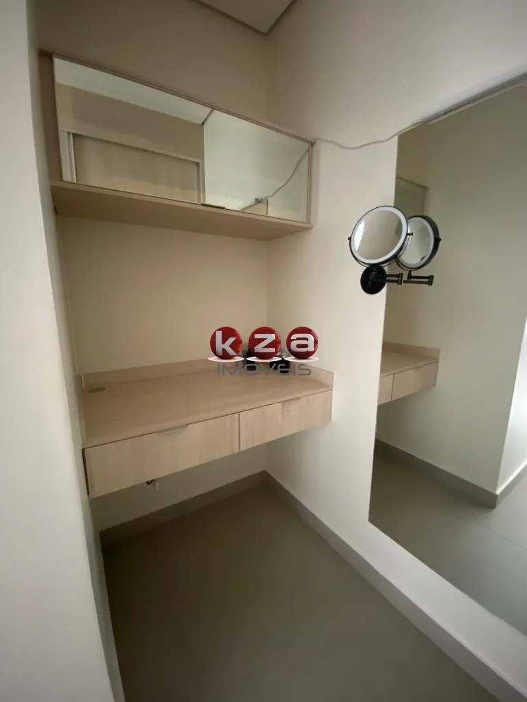 Imagem Magnífica Casa à Venda e Permuta em Valinhos-SP, Condomínio Vila do Sol: 3 Suítes, 3 Salas, 4 Vagas, 206 m²!