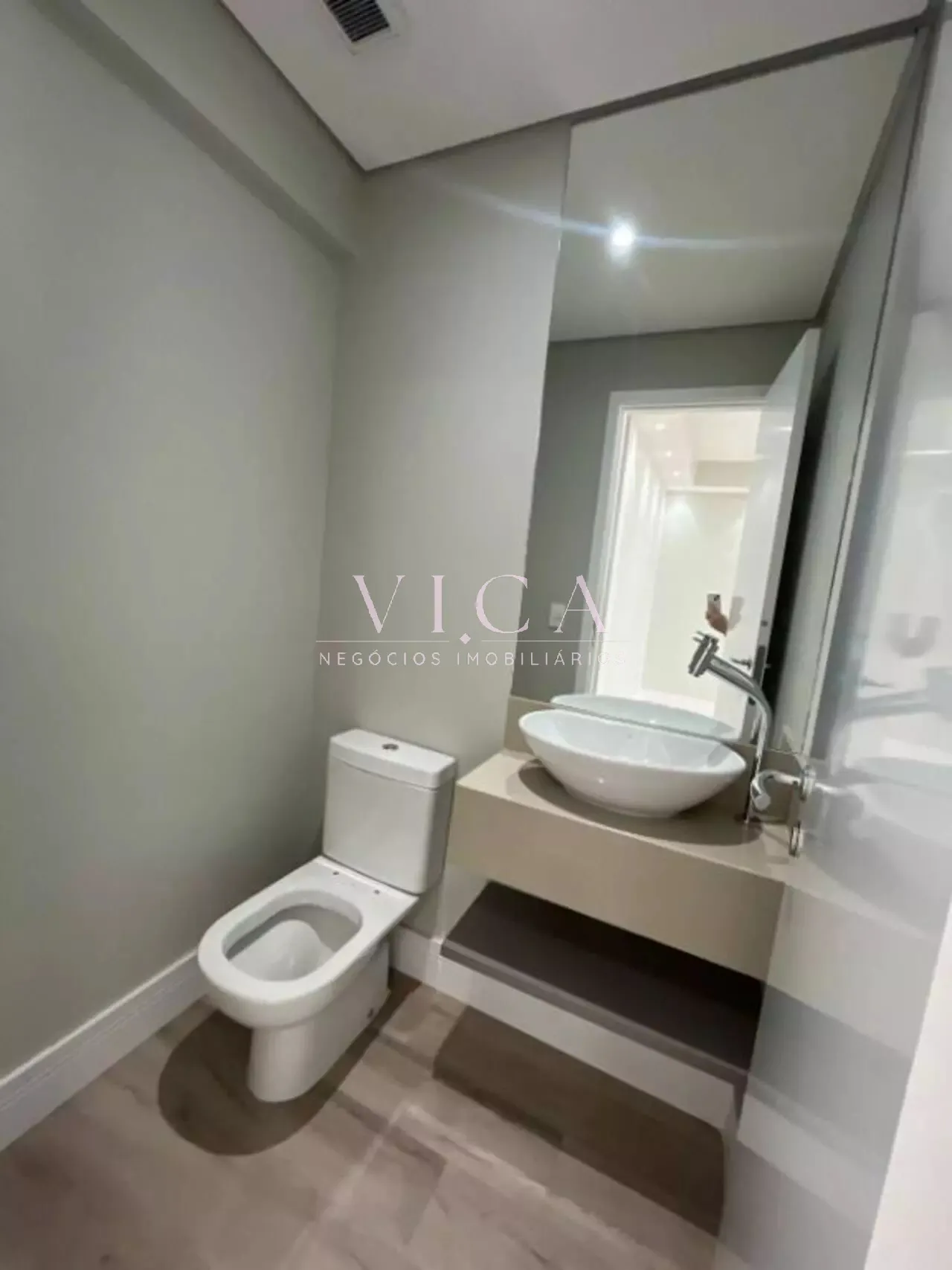 Imagem Apartamento 1 dormitório para alugar, 53m² por R$ 3.750 - Alphaville/SP