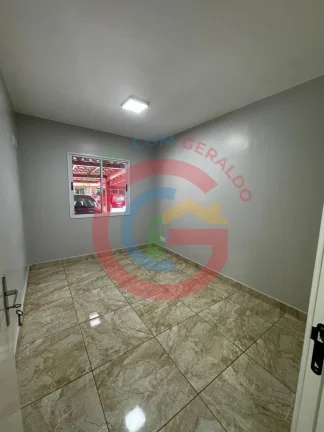Imagem Casa térrea em condomínio. 2 quartos com 2 vagas.