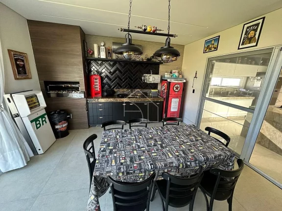Imagem Luxuosa Casa à Venda no Condomínio Resort Boulevard Lagoa – Serra, ES