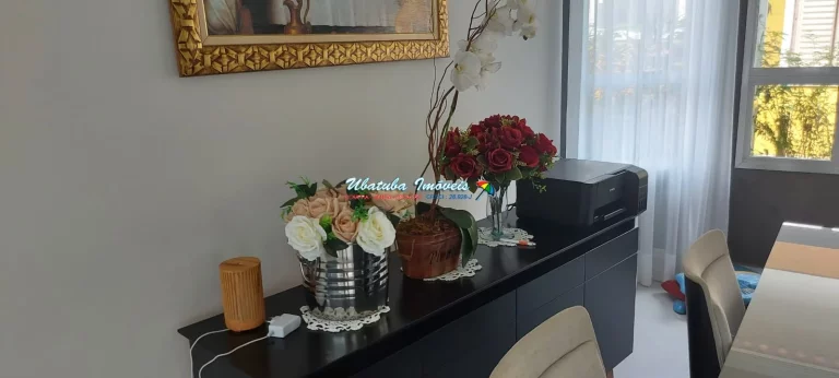 Imagem Linda casa em condomínio.