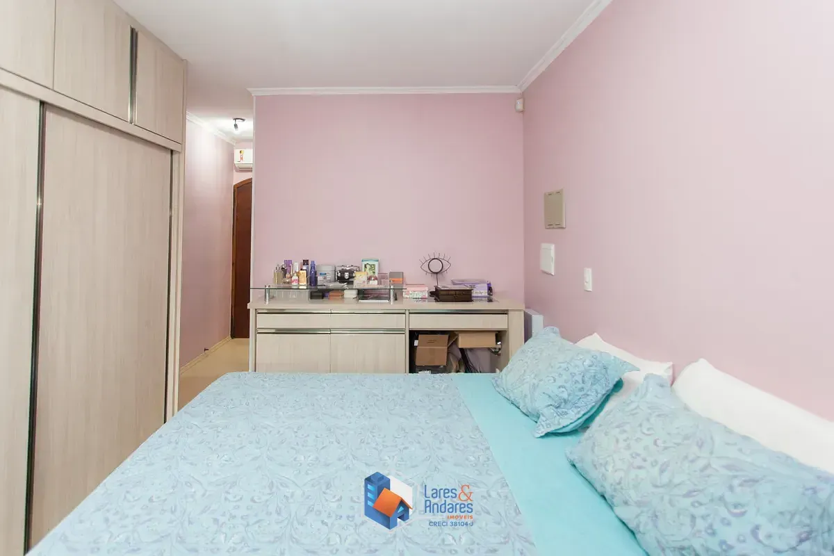 Imagem Sobrado para venda em Freguesia do Ó com 3 quartos, sendo 1 suíte, 212m²