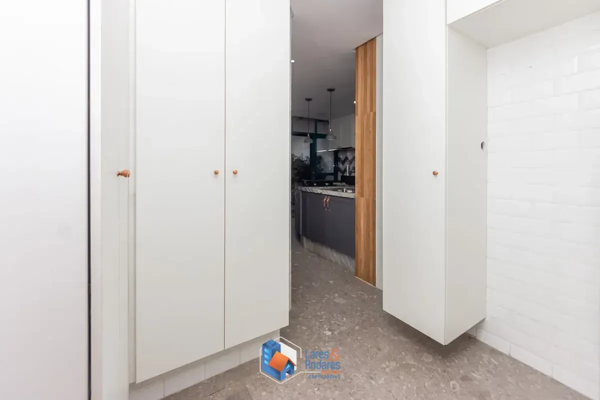 Imagem Casa para venda em Vila Clementino com 3 quartos, sendo 1 suíte, 297m²