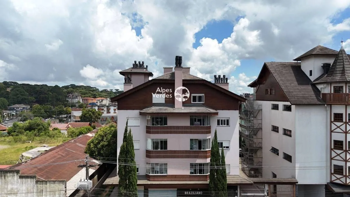 Imagem Vende-se Apartamento, no Centro de Canela-RS, com 3 quartos.