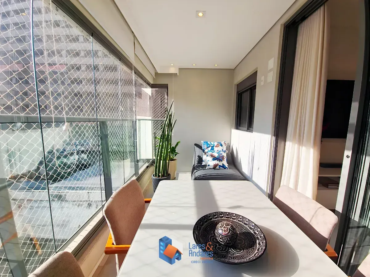 Imagem Apartamento para venda em Moema com 2 quartos, sendo 2 suítes, 74m²