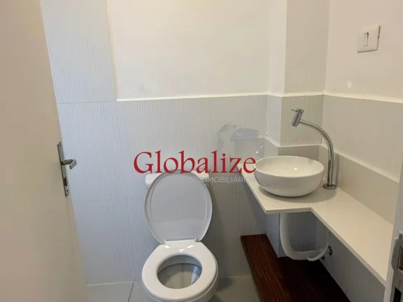 Imagem Apartameno à venda com 65m², 2 quartos, 1 suíte, frente mar, 1 vaga por R$885.000,00 no José Menino em Santos