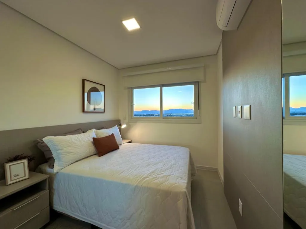 Imagem Apartamento 3 Dormitórios - Bairro Navegantes