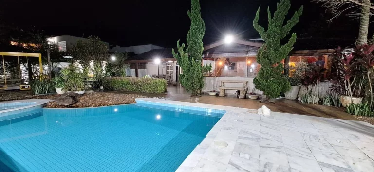 Imagem IMOVEL ESPETACULAR EM CONDOMINIO FECHADO COM TODA SEGURANÇA