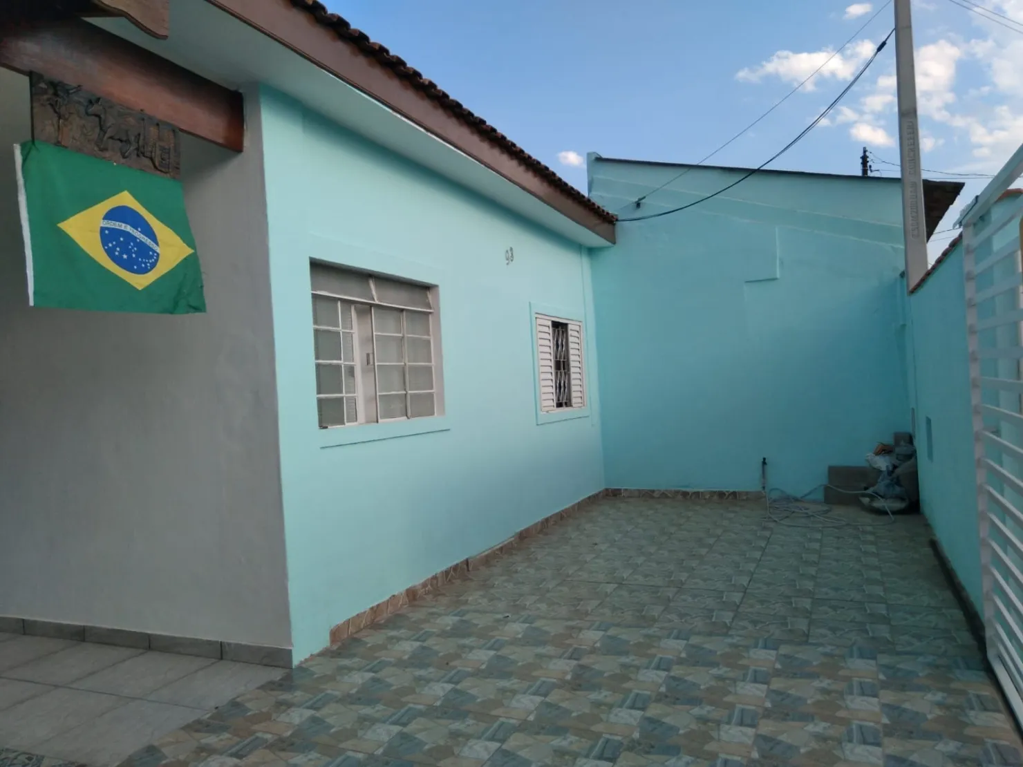 Foto do imóvel Casa à venda 2 Quartos, 1 Suite, 4 Vagas, 297M², Alto do Tabaú, Pindamonhangaba - SP