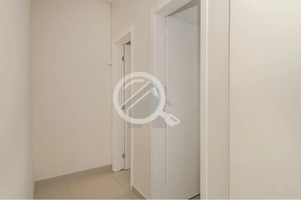 Imagem Disponível para venda uma excelente sala comercial localizada na Rua dos Andradas, no coração do ...