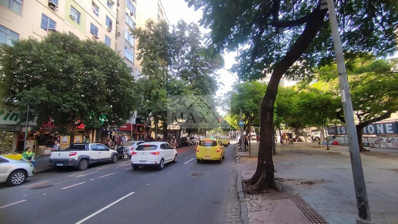 Imagem Conforto e Praticidade no Coração do Catete - 1 Quarto Amplo a Poucos Passos do Metrô