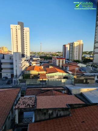 Imagem Apartamento Amplo, ventilado e bem localizado no Bairro de Fátima.