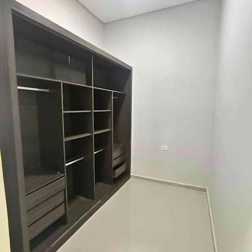 Imagem Casa com 3 dormitórios à venda, 209 m² por R$ 1.200.000,00 - Jardim Veneza - Mogi das Cruzes/SP