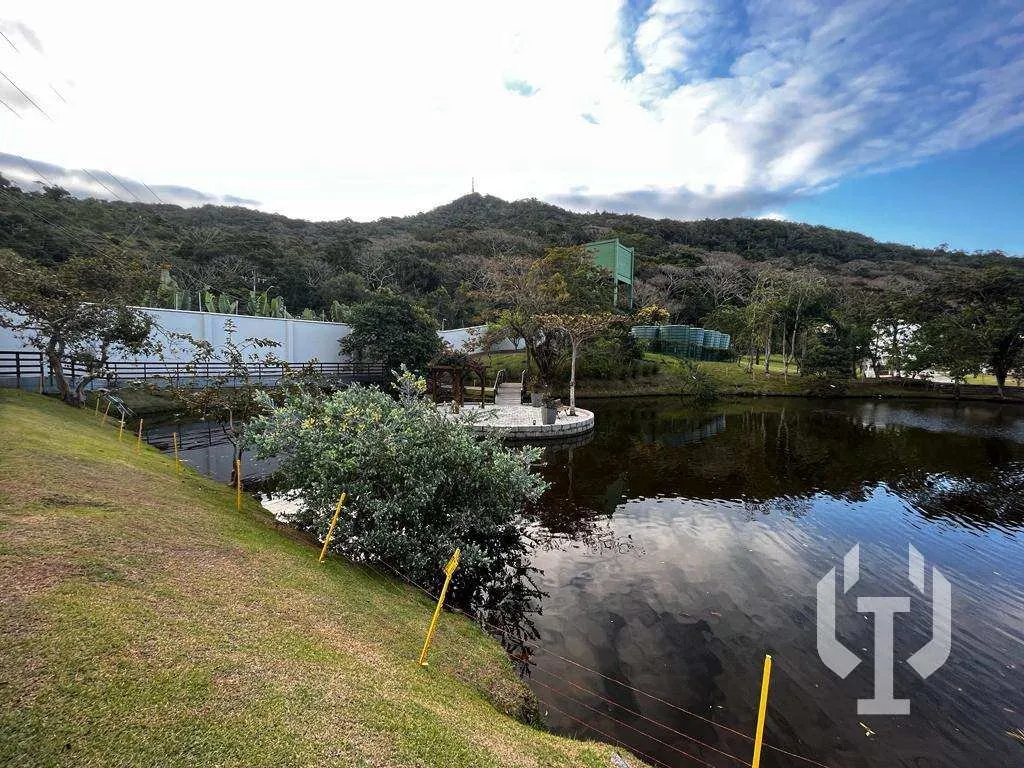Imagem Casa de condomínio à venda, no VIVENDAS DO ATLÂNTICO, em Balneário Camboriú, Praia do Estaleiro, com 4 quartos, 650m2