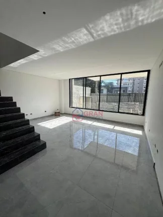 Imagem TRIPLEX DE ALTO PADRÃO NO CENTRO DE SÃO JOSÉ DOS PINHAIS