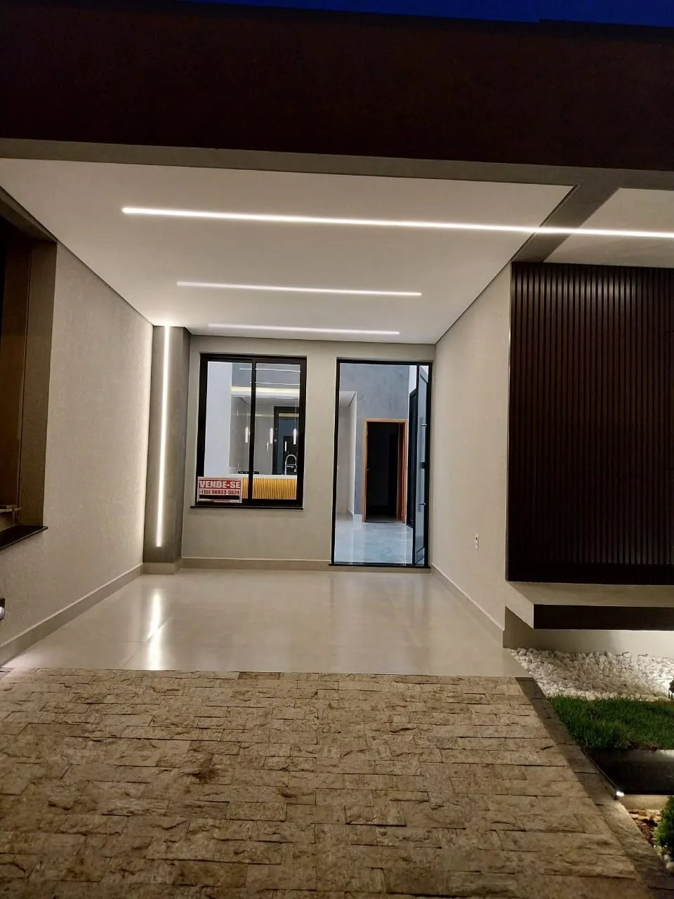 Imagem Residência Excepcional no Horto Florestal: Sofisticação e Conforto em Cada Detalhar