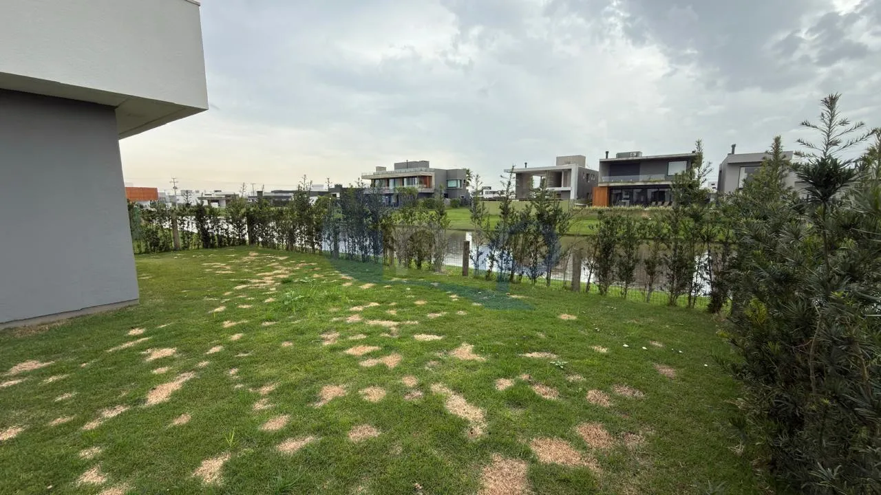 Imagem Casa a venda com 3 suites no Engenho Velho em Torres/RS