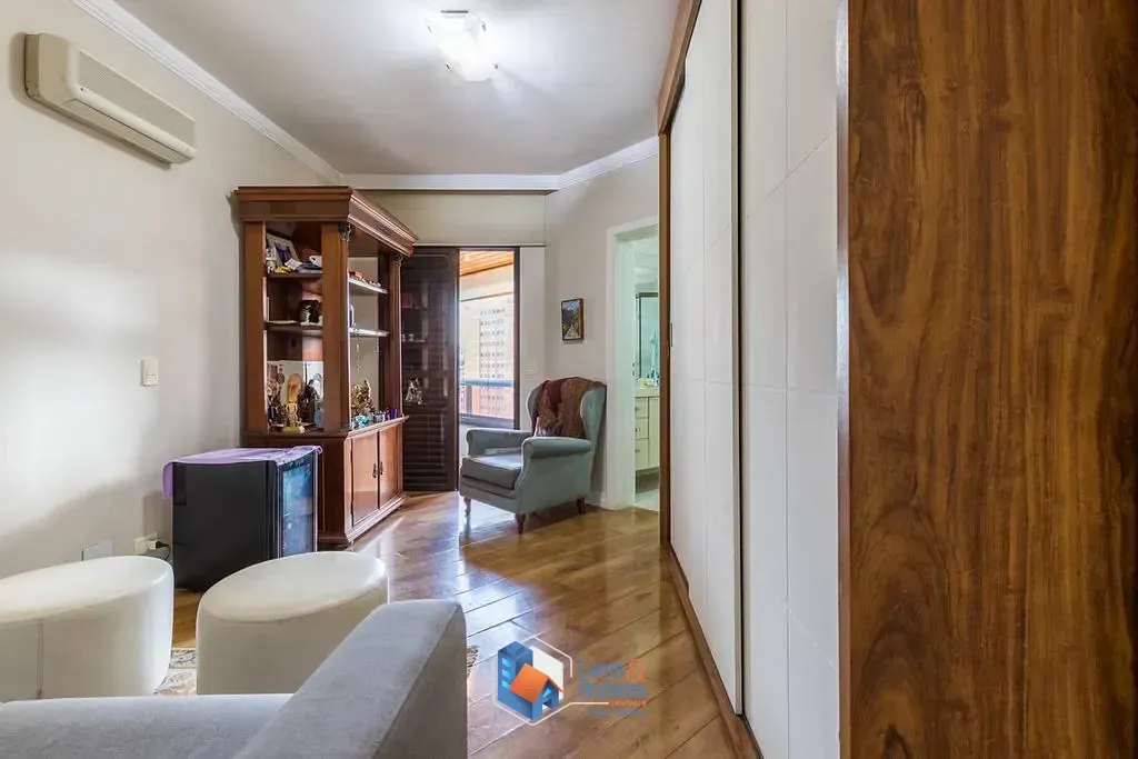 Imagem Apartamento à venda 3 Quartos 3 Suites 4 Vagas 245.56M² Perdizes São Paulo - SP