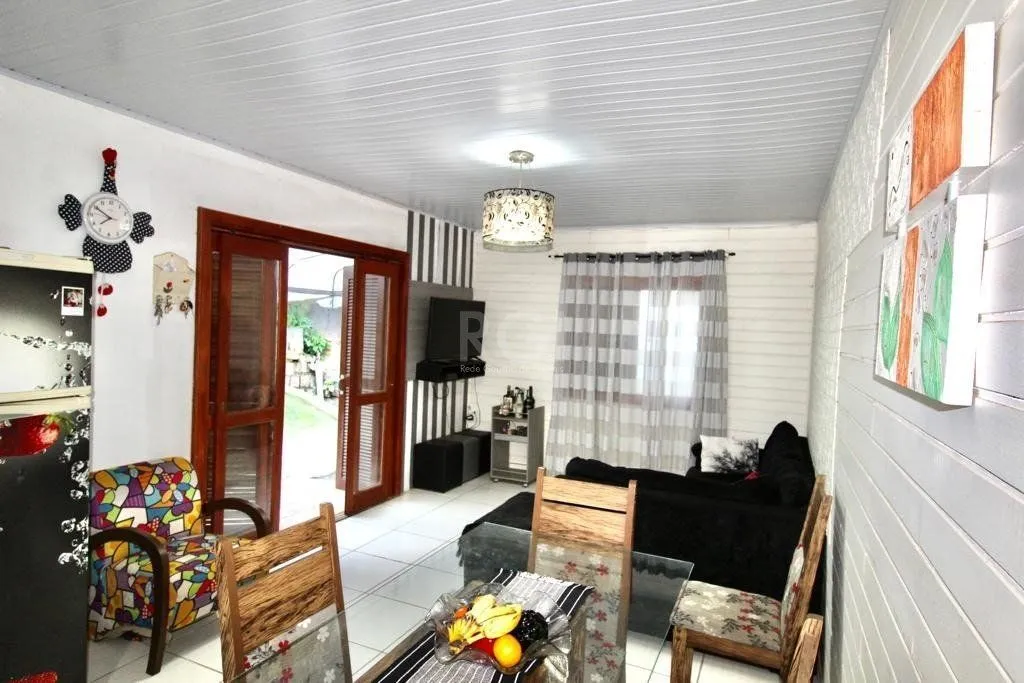 Imagem Casa para Venda - 90m², 5 dormitórios, sendo 1 suites, 5 vagas - Teresópolis