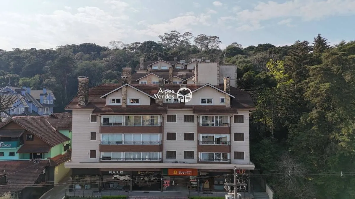 Foto do imóvel Vende-se Apartamento no Centro de Gramado, com 3 quartos